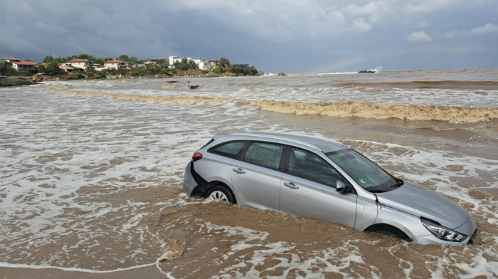 Poplave u opštini Carevo u Bugarskoj: Dve osobe poginule, tri nestale