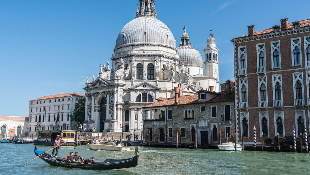 Plan o kome se dugo priča: Venecija će naplaćivati ulaz u grad, poznata i cena u eksperimentalnom periodu