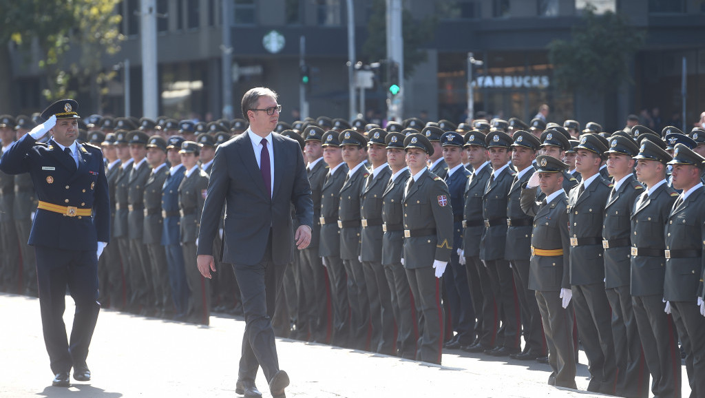 Vučić sutra na svečanosti povodom promocije najmlađih oficira Vojske Srbije na Banjici