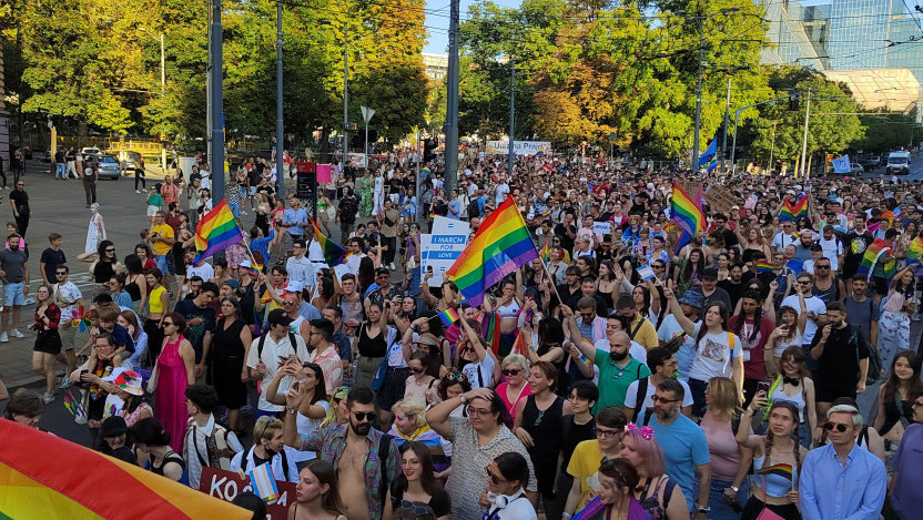 Šetnja Beograd prajda: "Nismo ni blizu" kao slogan koji opominje da mnogo toga treba rešiti