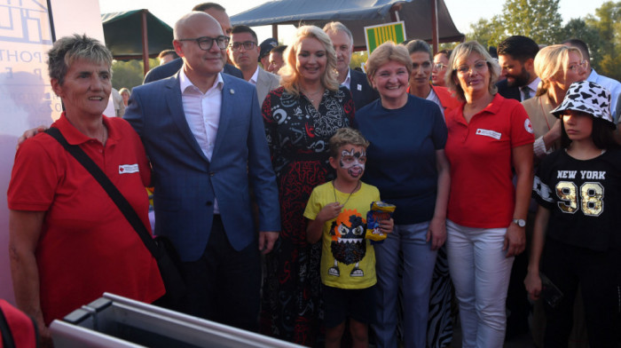 Otvorena manifestacija "Dani porodice u Srbiji" u Perlezu kod Zrenjanina