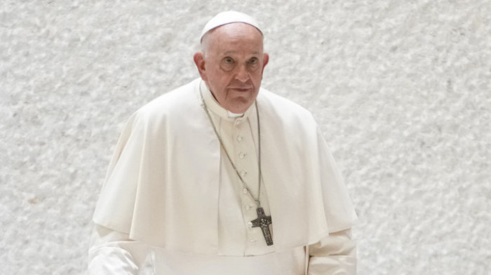 Papa Franja: Vojna industrija je ključni pokretač patnje ukrajinskog naroda