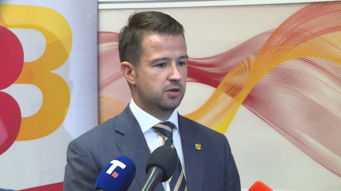 Milatović prozvao Spajića da se izjasni na koji način vidi parlamentarnu većinu