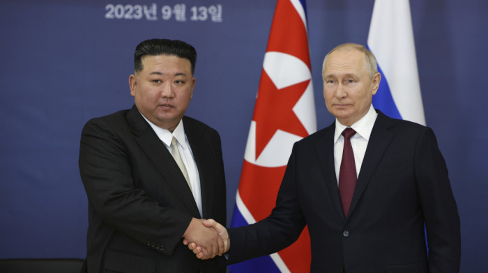 Kim Džong Un čestitao Putinu Dan pobede nad fašizmom