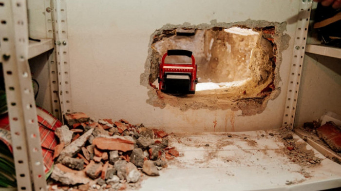 Policija Crne Gore traga za šest osoba zbog sumnje da su kopali tunel ispod Višeg suda u Podgorici