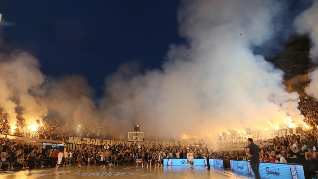 Partizan pregazio Fuenlabradu na Tašmajdanu u neverovatnoj atmosferi pred gotovo sedam hiljada navijača