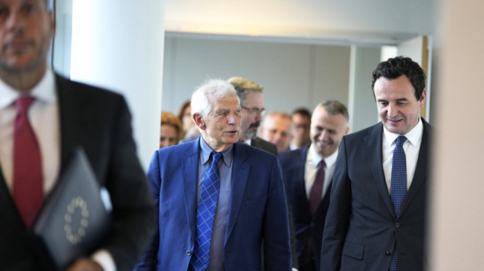Kosovska vlada: Kurti bio spreman da potpiše sporazum, Vučić tražio da se prihvati i dodatni papir