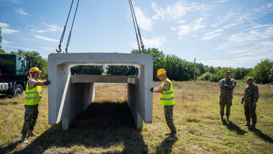 Kako izgledaju skloništa koja Rumuni grade duž granice sa Ukrajinom zbog ruskih dronova