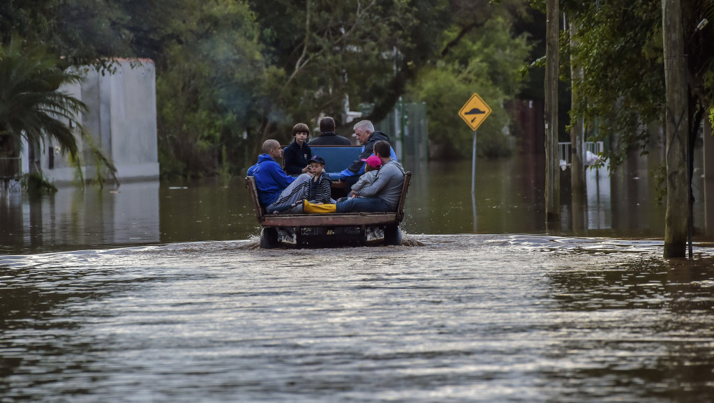 Od Grčke, preko Libije, do Brazila - niko nije imun na klimatske promene: Oluje u septembru donele poplave širom sveta
