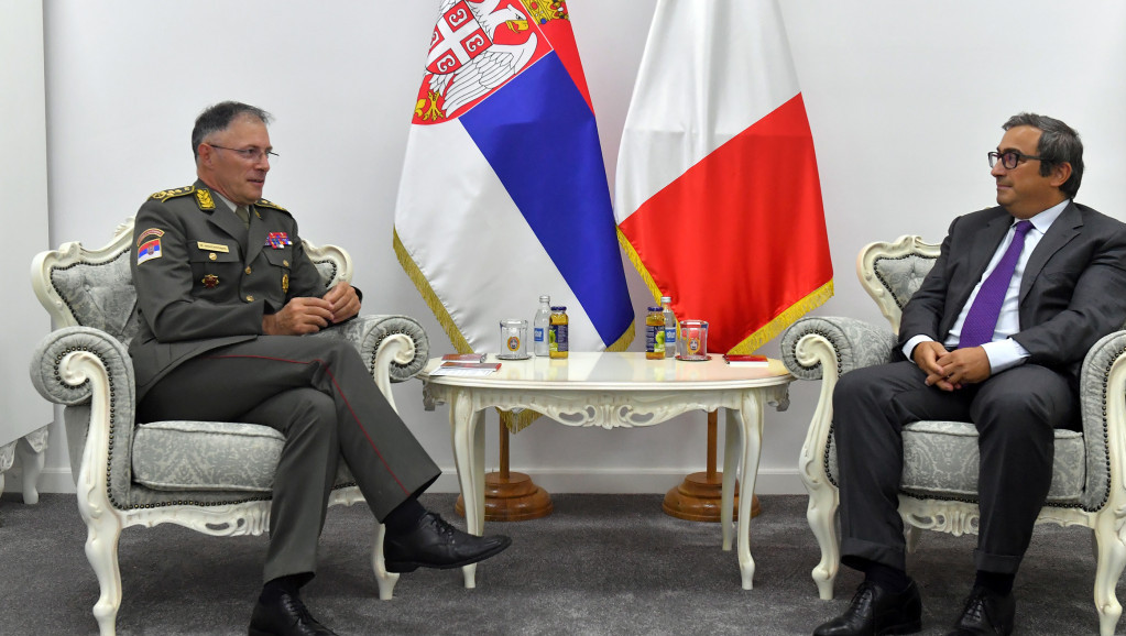 General Mojsilović sa ambasadorom Italije pri NATO: Najvažniji mir i stabilnost na KiM