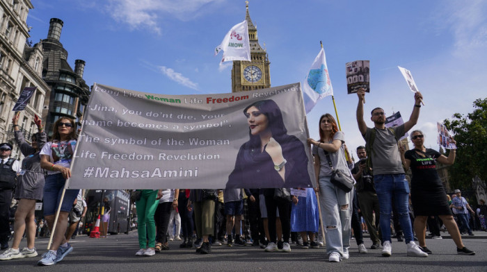 Širom Evrope protesti povodom godišnjice smrti Mahse Amini