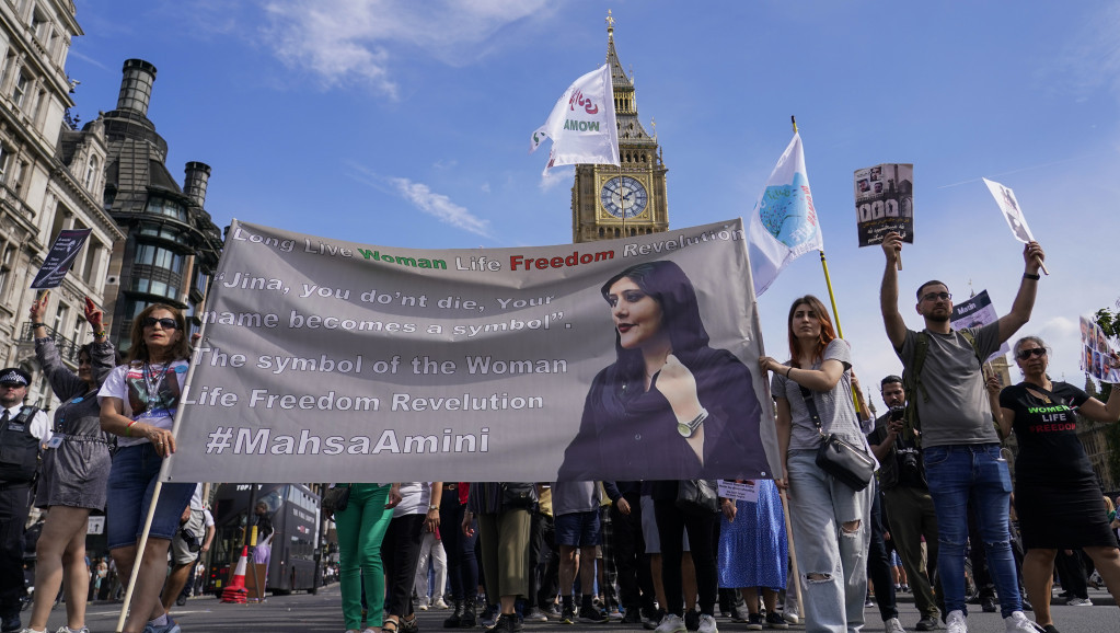 Širom Evrope protesti povodom godišnjice smrti Mahse Amini