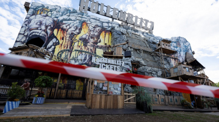 Osmoro povređenih u nezgodi na rolerkosteru na Oktoberfestu