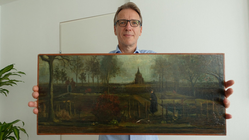 Slika Van Goga, ukradena iz muzeja pre tri godine, vraćena umotana u jastučnicu