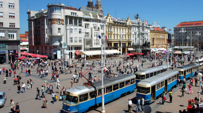 Poslednji dan kampanje za parlamentarne izbore u Hrvatskoj, u ponoć dvodnevna izborna tišina