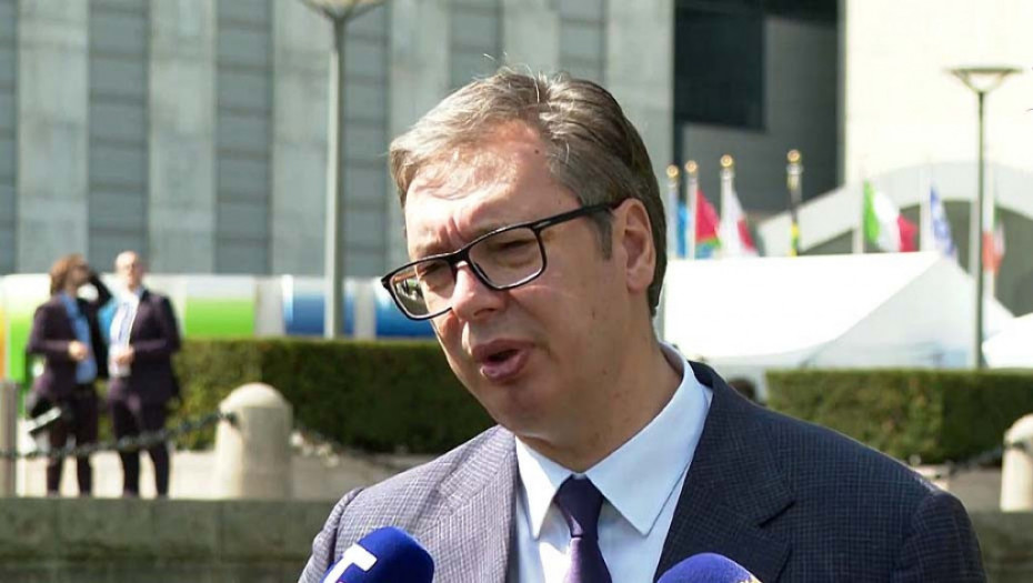 Vučić: Znamo kako smo prolazili sa sankcijama, što bismo mi u tome učestvovali
