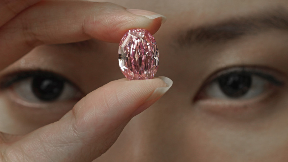 Kako nastaju ružičasti dijamanti: Svetlucavo kamenje rođeno raspadom superkontinenta u davnoj prošlosti Zemlje