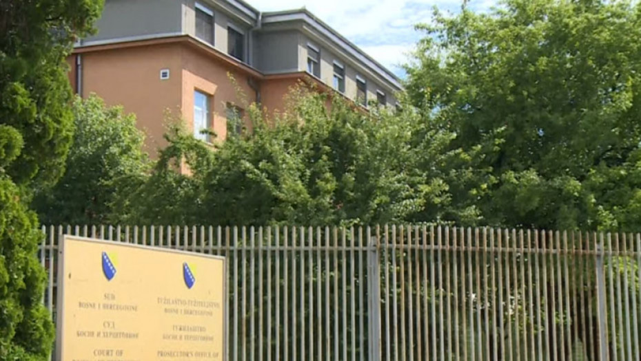 Tužilaštvo BiH proverava navode vezano za grafit na muralu zastave srpske trobojke