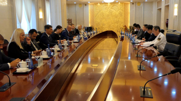 Vesić i Li Sjaopeng u Pekingu razgovarali o saradnji i prijateljstvu dve zemlje