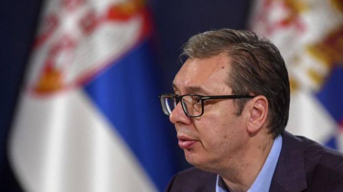 Vučić čestitao osvajanje zlatne medalje Komarovu: Aleksandre, cela Srbija slavi Vaš uspeh