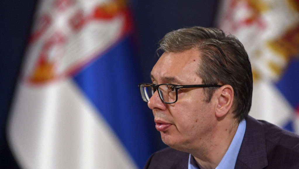 Vučić čestitao osvajanje zlatne medalje Komarovu: Aleksandre, cela Srbija slavi Vaš uspeh