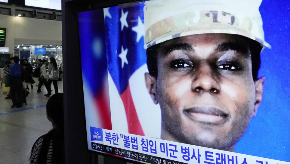 Američki vojnik koji je prebegao u Severnu Koreju nalazi se u američkom pritvoru