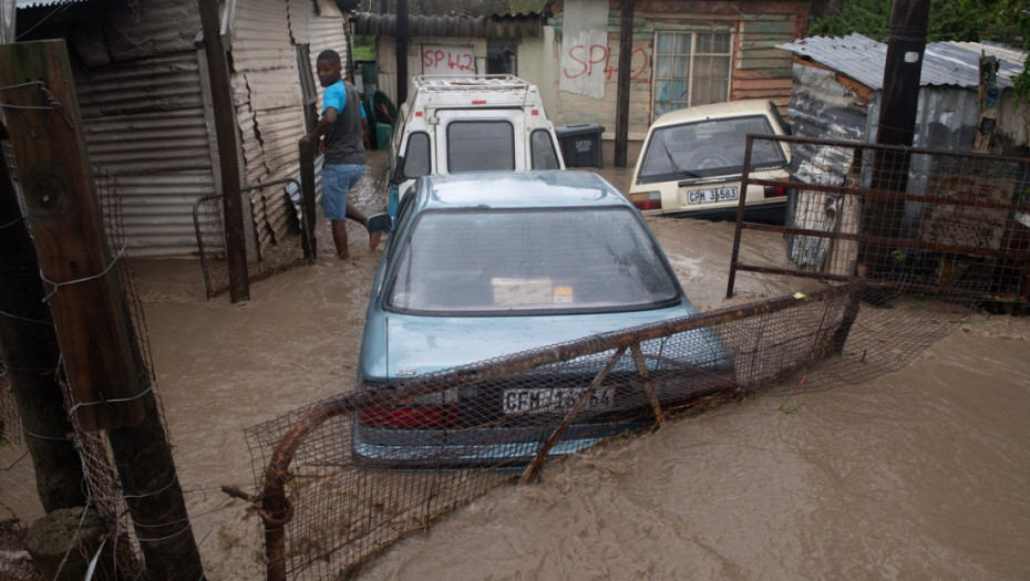 Poplave u oblasti Kejptauna u Južnoj Africi odnele najmanje 11 života, najviše od strujnih udara u favelama