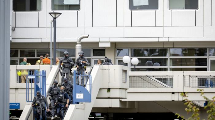 Nekoliko poginulih u pucnjavi u amfiteatru fakulteta u Roterdamu, napadač uhapšen