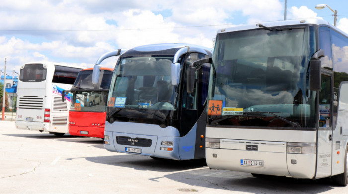 Crna Gora uvodi odštetu za kašnjenje vozova i autobusa, kazne za prevoznike do 2.500 evra