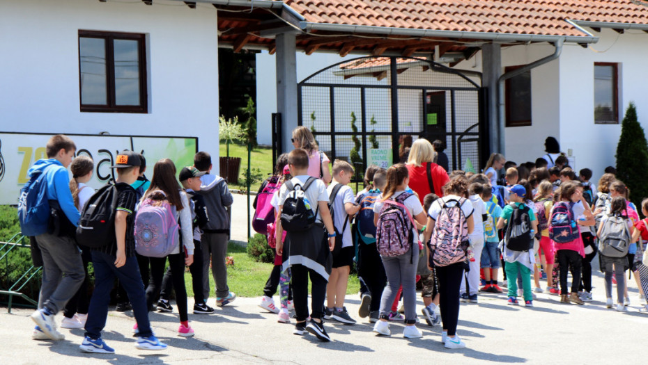 Ko "ubira kajmak" od ekskurzija: U fokusu više nije druženje, upoznavanje zemlje, već koliko će ko da zaradi