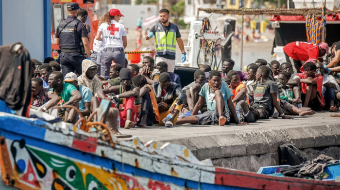 Čamac sa 280 izbeglica stigao na ostrvo Kanarskog arhipelaga El Hjero