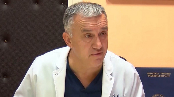 Dr Elek: Zabrana dinara ugrozila pacijente i lekare u Kosovskoj Mitrovici, saniteti bi mogli ostati bez goriva