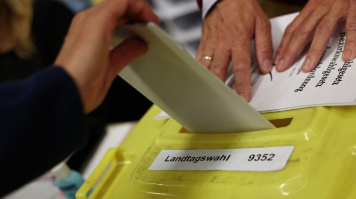 Izbori u nemačkim pokrajinama Bavarska i Hesen, očekuje se pobeda konzervativaca