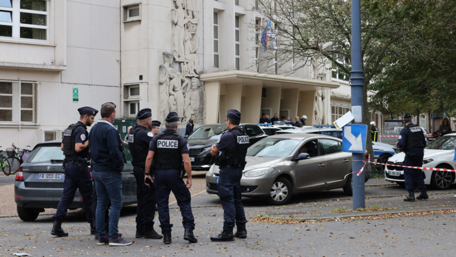 Napad nožem u školi u Francuskoj: Jedna osoba poginula, dve ranjene