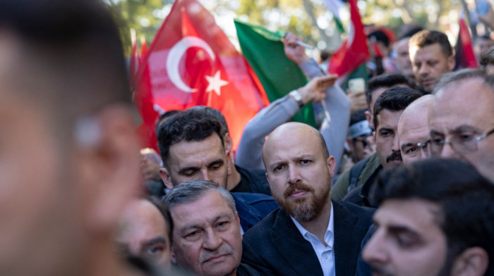 Erdoganov sin na propalestinskom maršu u Istanbulu: "Hajde da razjasnimo na kojoj smo strani"