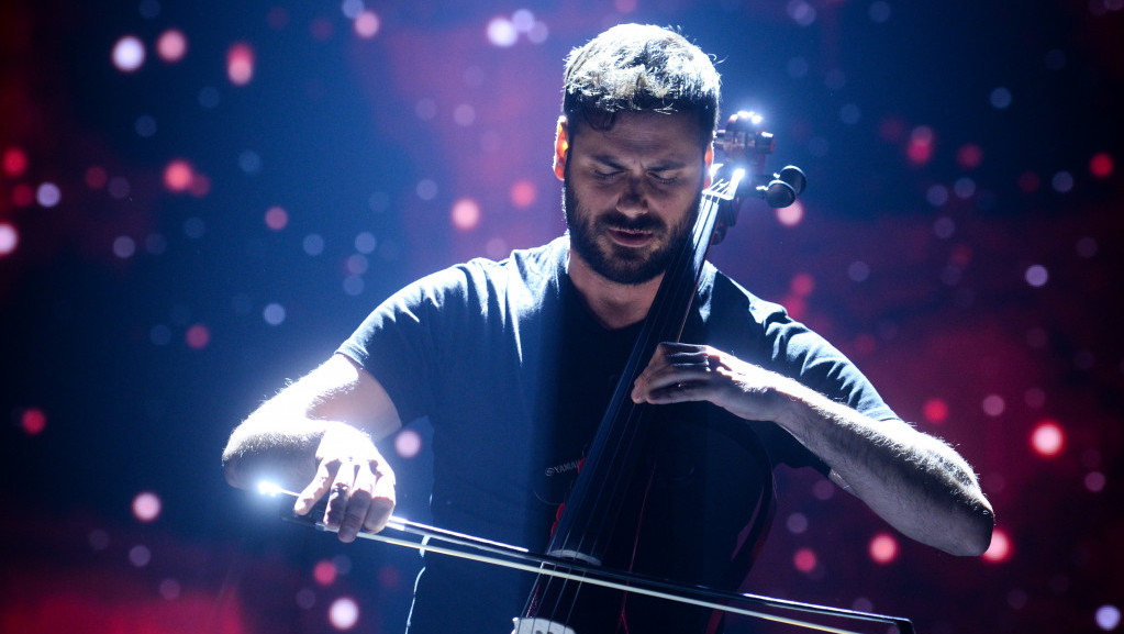 Hauser pred koncert u Beogradu: U klasici je tabu biti šoumen, a ja sviram za ljude