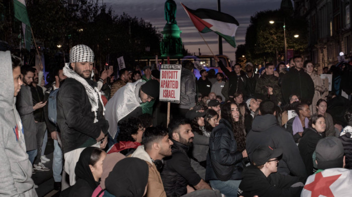 Protesti i u Irskoj: U Dablinu više od 2.000 ljudi na skupu podrške Palestincima