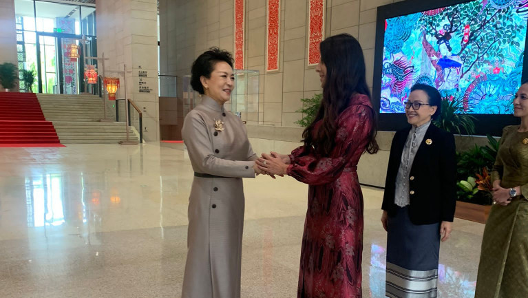 Tamara Vučić u Pekingu gošća prve dame NR Kine Peng Lijuen