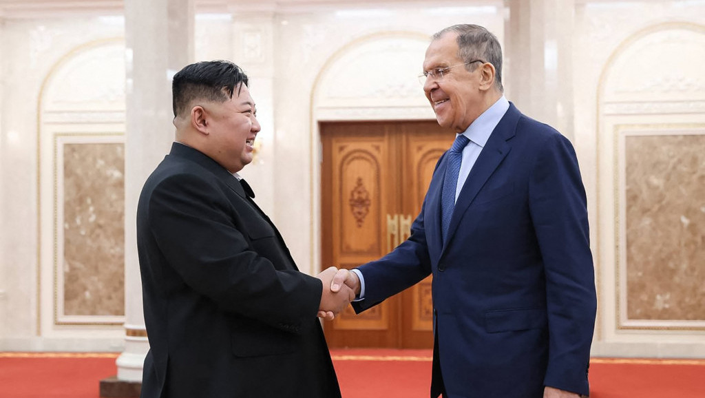 Lavrov u Severnoj Koreji, razgovarao sa Kimom Džongom Unom više od sat vremena