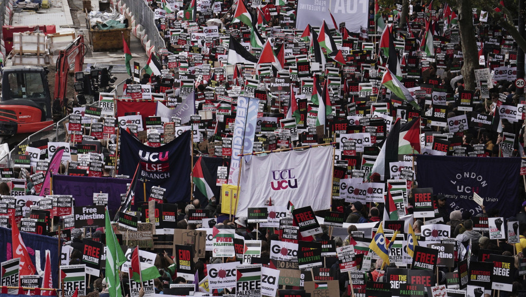 Pro-palestinski protest u Londonu, demonstranti traže prekid vatre: Skup i hapšenja i u Parizu