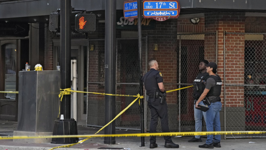 Tampa: U tuči i pucnjavi poginule dve, povređeno 18 osoba