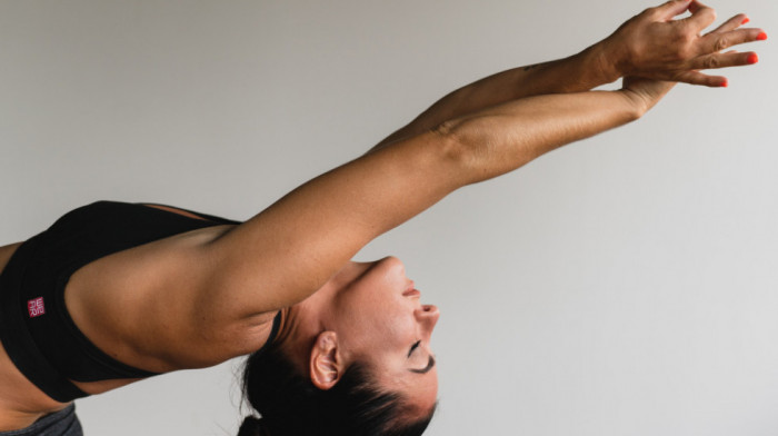"Vruća joga" tera depresiju: Samo jedan trening nedeljno značajno popravlja raspoloženje