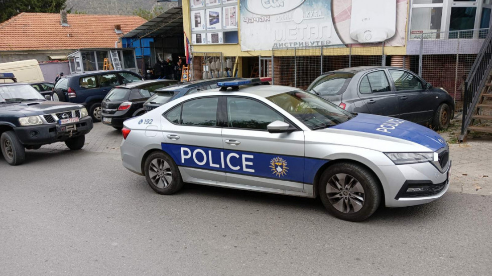 Kosovska policija uhapsila osumnjičene za falsifikovanje dokumenata i nelegalan prenos vlasništva