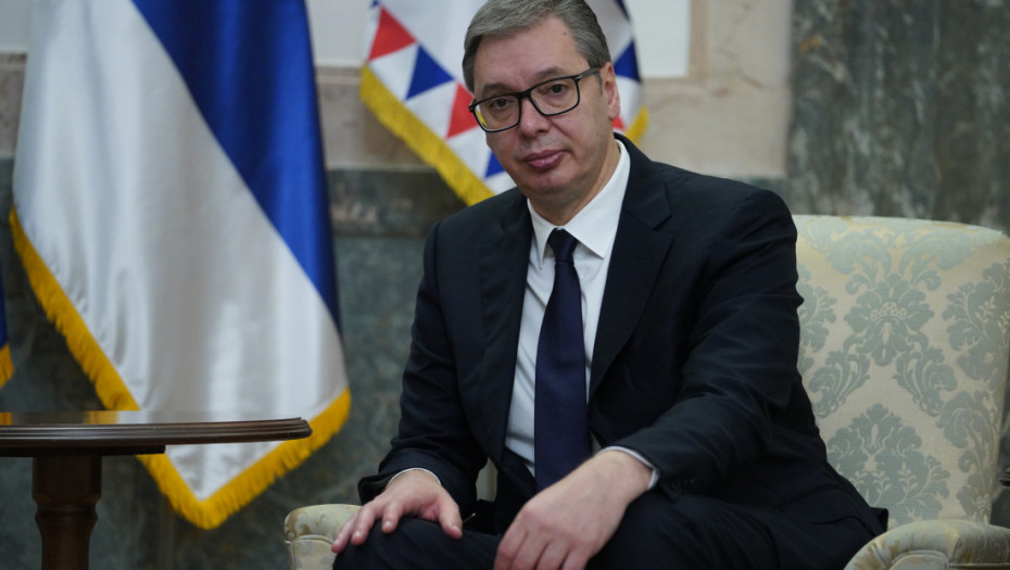 Vučić pred odlazak u Pariz posetio manastir Poganovo