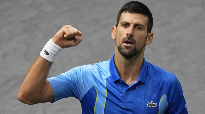 Novak preko Alkaraza do finala završnog Mastersa: Siner na putu sedme titule u Torinu