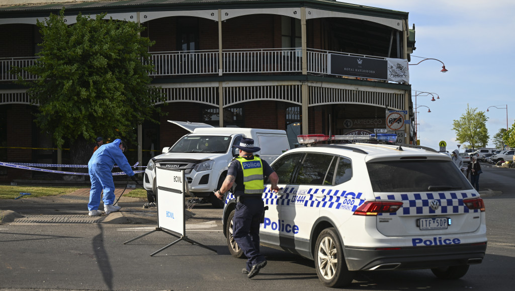 Australijski policajac osuđen za pretnje pištoljem kolegi zbog rasprave o filmu