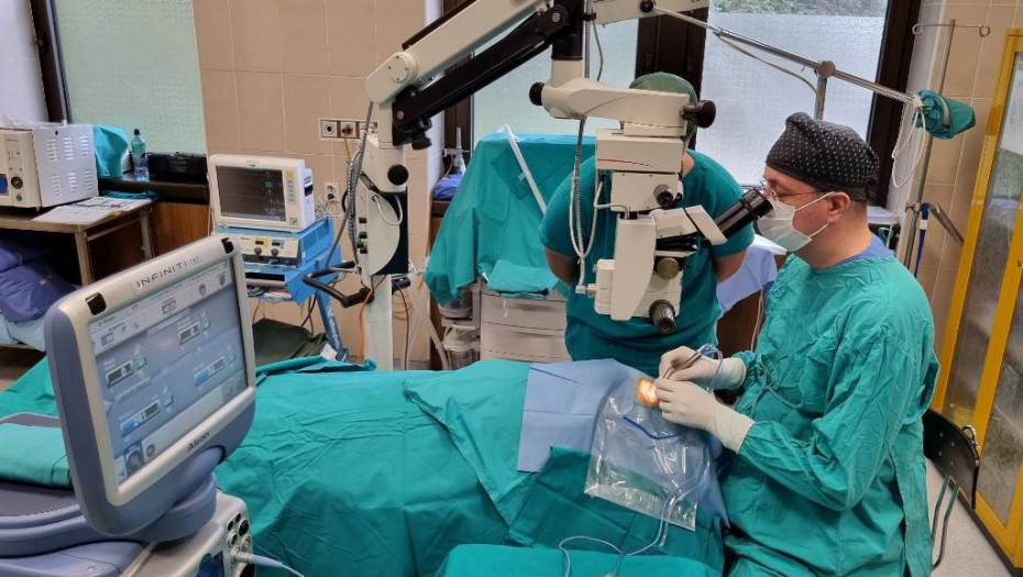 Obavljene transplantacije rožnjače kod dva pacijenta na VMA