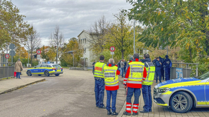 U pucnjavi u osnovnoj školi u Nemačkoj učenik ranio druga iz odeljenja