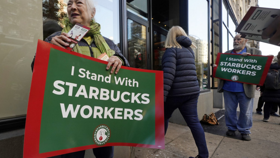 Širom Amerike štrajk radnika Starbaksa: Mušterije čekaju, nemamo dovoljno radnika