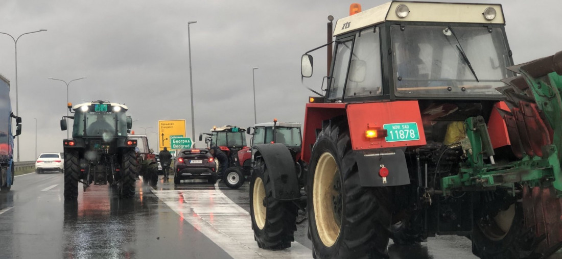 Nastavljen protest poljoprivrednika: Blokiran prilaz auto-putu kod Novog Sada